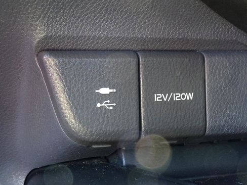 Used 2019 Toyota Camry LE FWD image 43