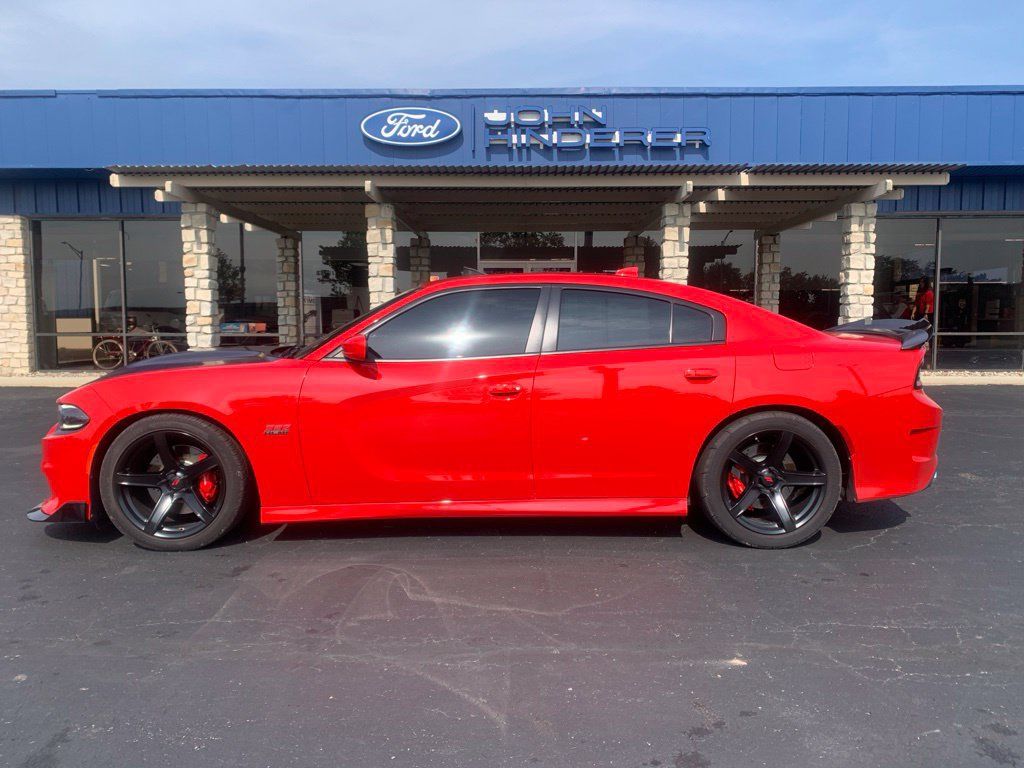 Used 2016 Dodge Charger R/T Scat Pack w/ Technology Group RWD image 7