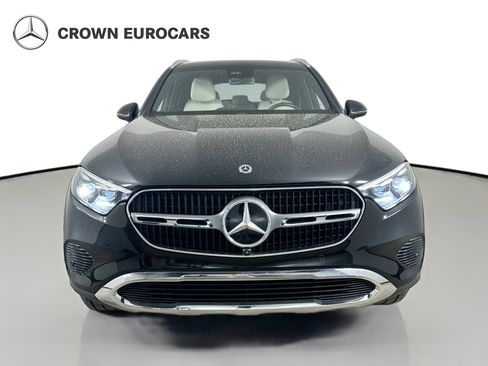 Certified 2024 Mercedes-Benz GLC 300 4MATIC image 2