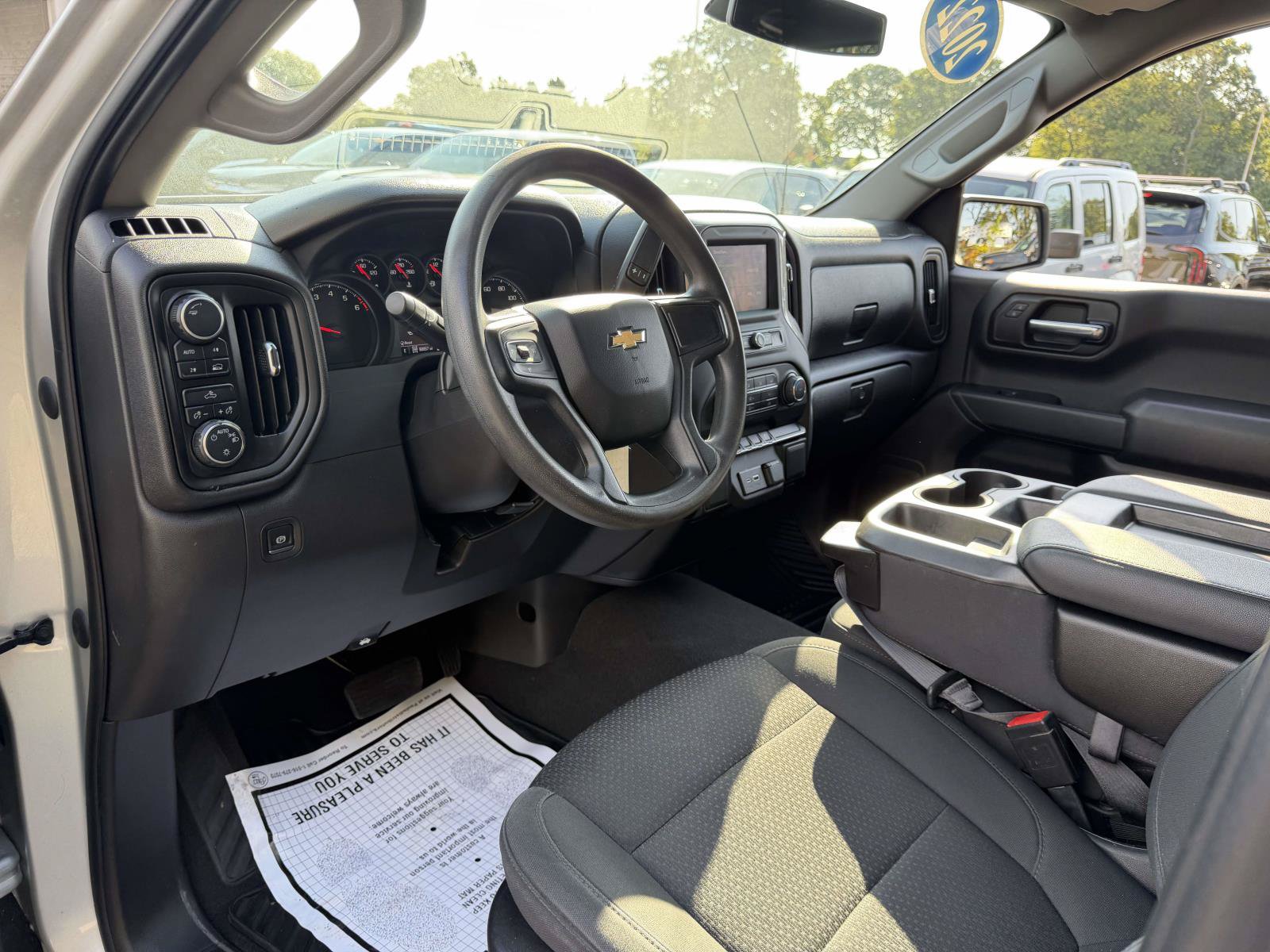 Certified 2022 Chevrolet Silverado 1500 Custom AWD/4WD image 19