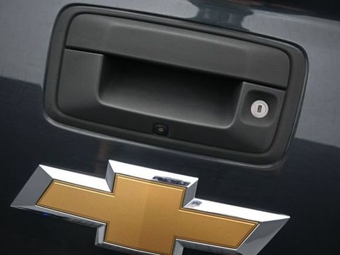 Used 2017 Chevrolet Colorado LT w/ LT Convenience Package RWD image 22