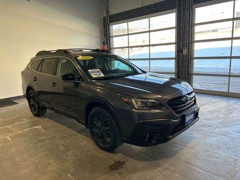 Used 2021 Subaru Outback Onyx Edition XT image 2
