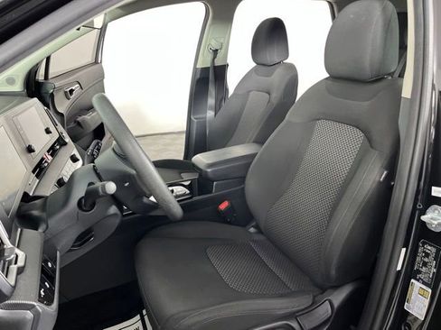 Used 2024 Kia Sportage LX FWD image 20