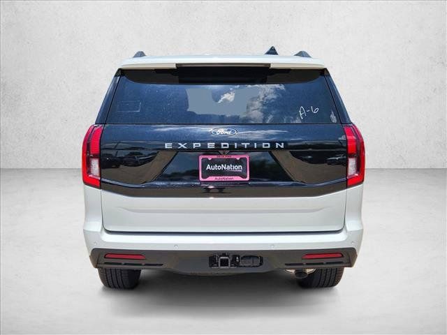 New 2027 Ford Expedition Active RWD image 8