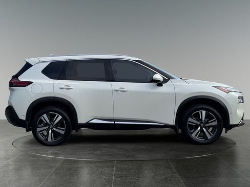 Used 2021 Nissan Rogue Platinum AWD/4WD image 10