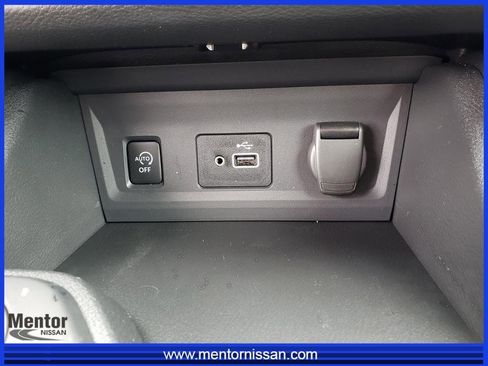 Certified 2025 Nissan Sentra S image 31