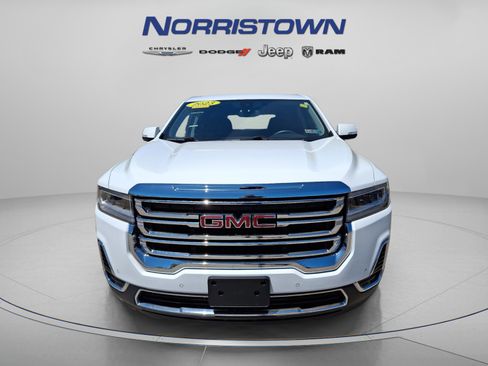 Used 2023 GMC Acadia SLE FWD image 2