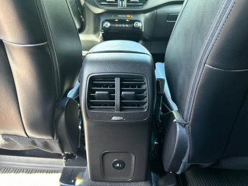 Used 2023 Ford Escape ST-Line w/ Tech Pack #1 AWD/4WD image 15