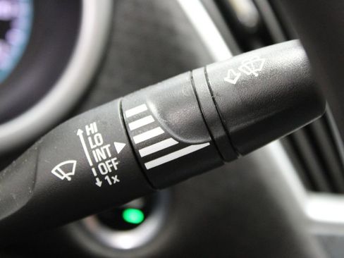 Used 2024 Chevrolet Malibu LT image 34