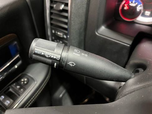 Used 2017 RAM 3500 Laramie image 25