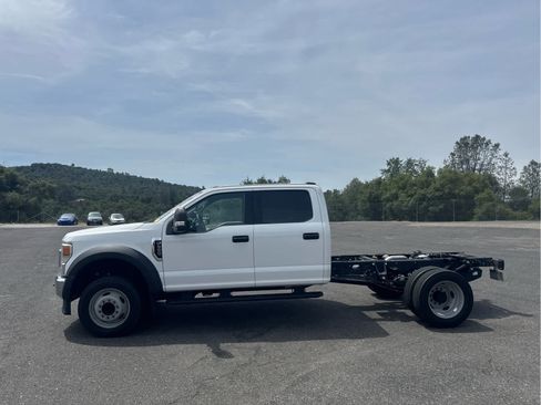 Certified 2022 Ford F550 2WD Crew Cab Super Duty image 8
