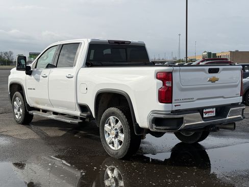 Used 2023 Chevrolet Silverado 3500 LTZ image 5