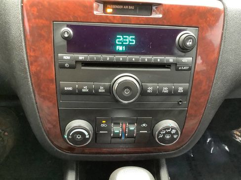 Used 2010 Chevrolet Impala LT image 31