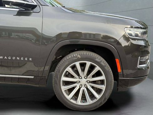 Used 2023 Jeep Grand Wagoneer Series II image 6