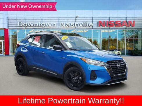 Certified 2023 Nissan Kicks SR w/ SR Premium Package FWD image 1