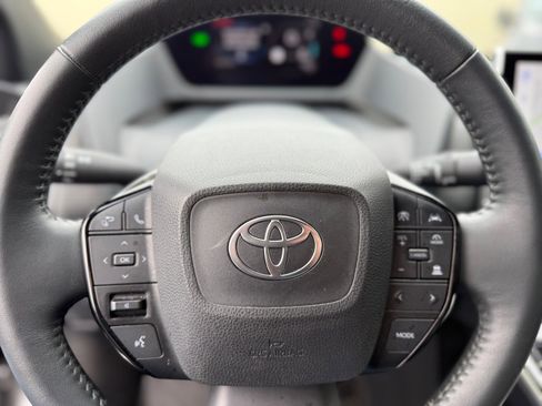 Used 2024 Toyota bZ4X XLE w/ Weather Package image 37