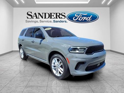 Used 2023 Dodge Durango GT image 1