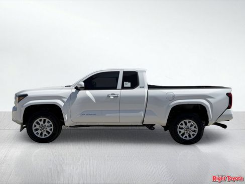 New 2026 Toyota Tacoma SR5 RWD image 3