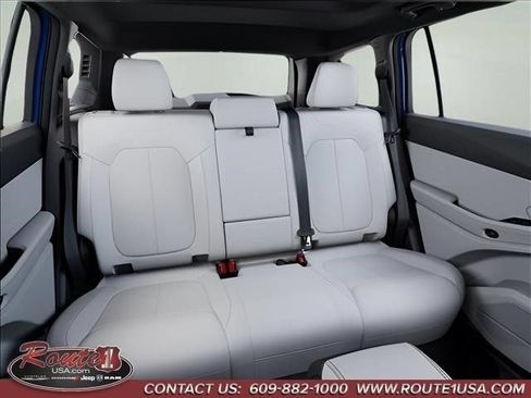 New 2026 Jeep Cherokee Limited AWD/4WD image 16