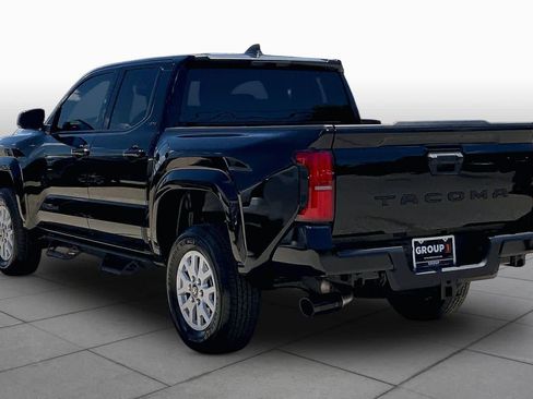 Used 2026 Toyota Tacoma SR5 RWD image 12