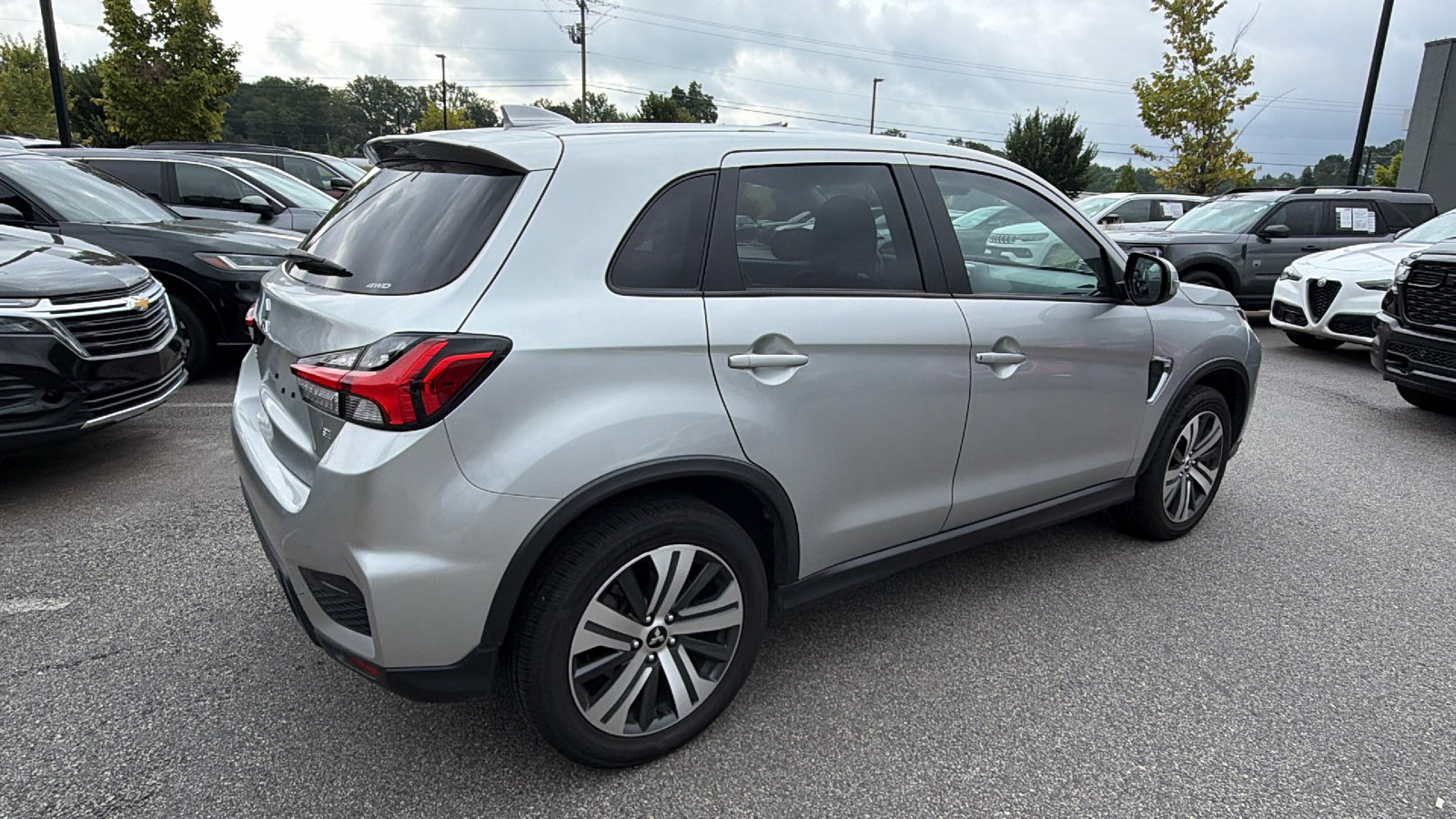 Used 2024 Mitsubishi Outlander Sport AWD image 8