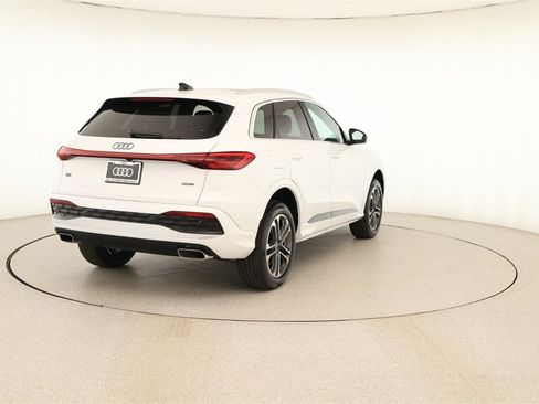New 2025 Audi Q5 Premium image 6