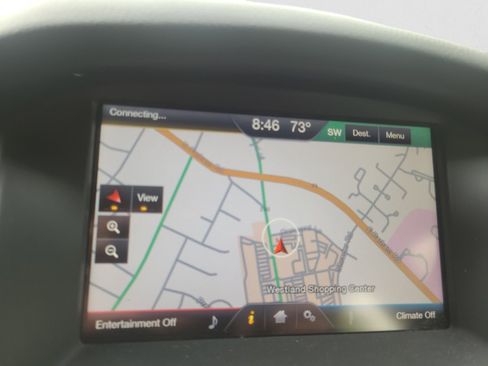 Used 2015 Ford Focus Titanium FWD image 16