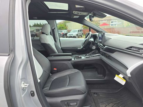 Certified 2026 Toyota Sienna XSE AWD/4WD image 11