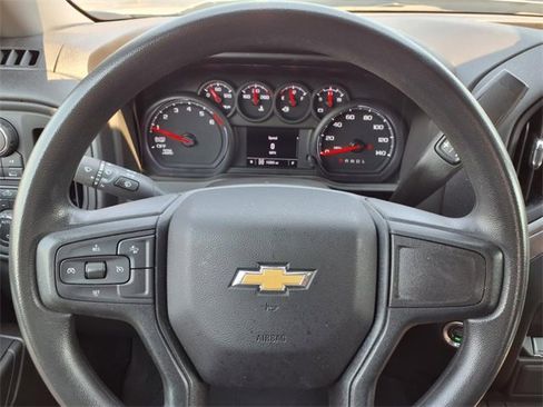 Used 2024 Chevrolet Silverado 1500 Custom image 16