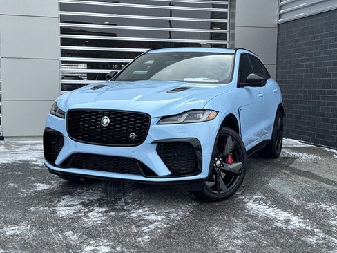 New 2026 Jaguar F-PACE SVR image 1