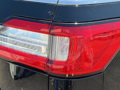 Used 2020 Lincoln Navigator Reserve AWD/4WD image 13