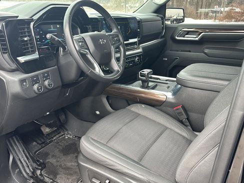 Used 2023 Chevrolet Silverado 1500 RST w/ Rally Edition image 13