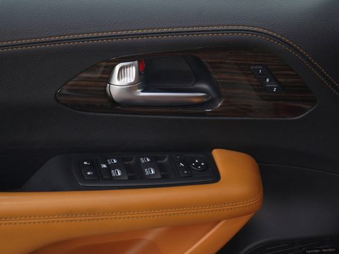 Used 2021 Chrysler Pacifica Pinnacle image 26