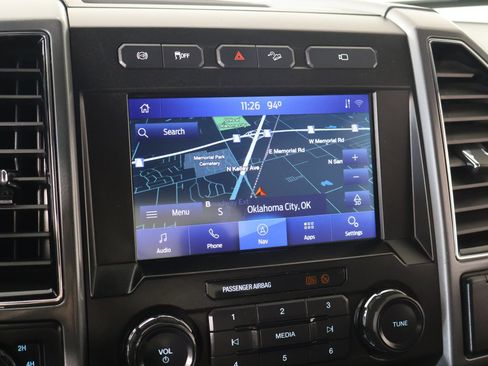 Used 2022 Ford F250 XLT w/ XLT Premium Package AWD/4WD image 7