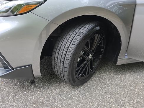 Used 2025 Toyota Camry SE w/ Convenience Package image 31