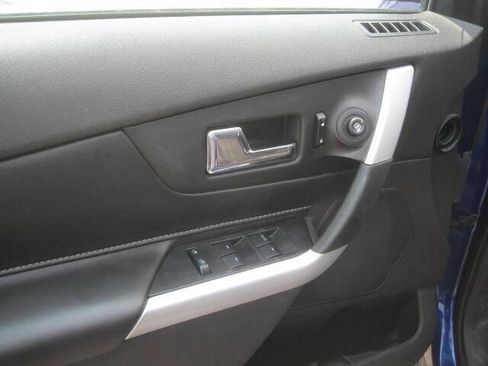 Used 2014 Ford Edge SE w/ Equipment Group 101A image 17