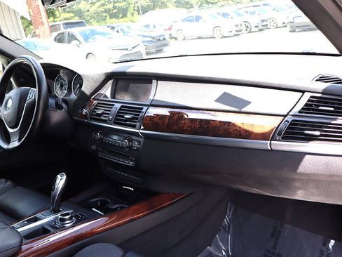 Used 2012 BMW X5 xDrive50i AWD/4WD image 18