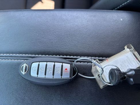 Used 2025 Nissan Altima 2.5 SV image 21