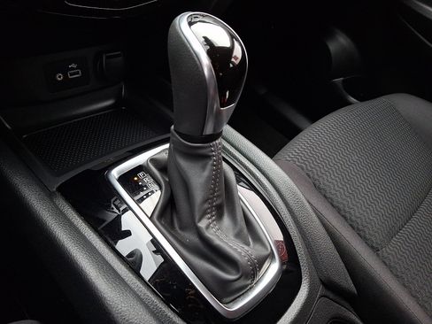 Used 2020 Nissan Rogue Sport S AWD/4WD image 15