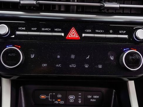 Certified 2025 Hyundai Tucson SEL AWD/4WD image 21