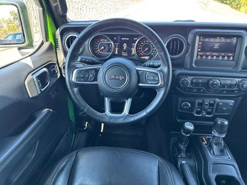 Used 2019 Jeep Wrangler Unlimited Sahara w/ Cold Weather Group image 13