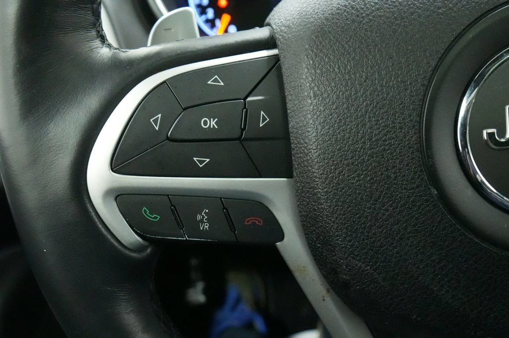 Used 2016 Jeep Grand Cherokee High Altitude AWD/4WD image 43