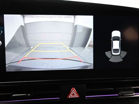 Used 2022 Hyundai Elantra N image 27