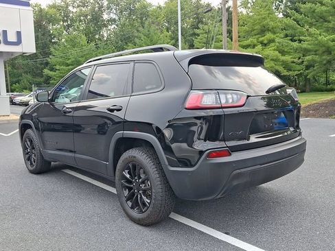 Used 2023 Jeep Cherokee Altitude Lux AWD/4WD image 5