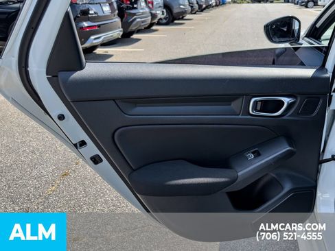 Used 2025 Honda Civic Sport image 10