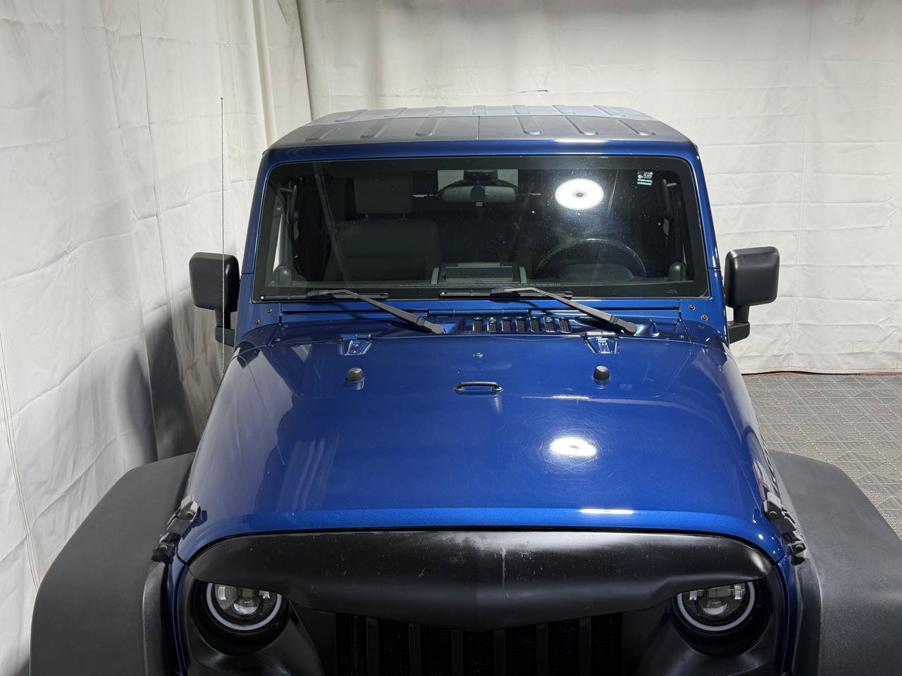 Used 2009 Jeep Wrangler Rubicon w/ Dual Top Group AWD/4WD image 2
