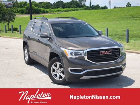 Used 2019 GMC Acadia SLE w/ LPO, Floor Liner Package AWD/4WD image 1