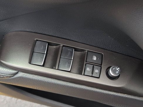 Used 2024 Toyota Camry XLE FWD image 20