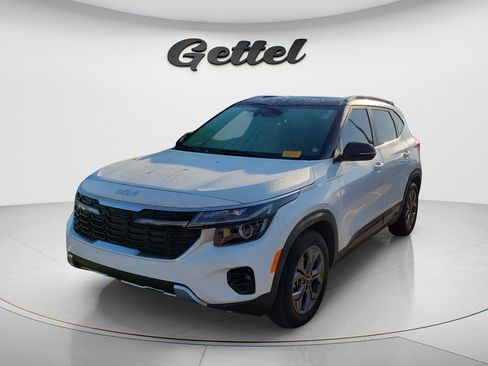 Used 2024 Kia Seltos S FWD image 10