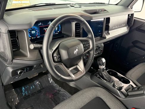 Used 2025 Ford Bronco Big Bend image 11
